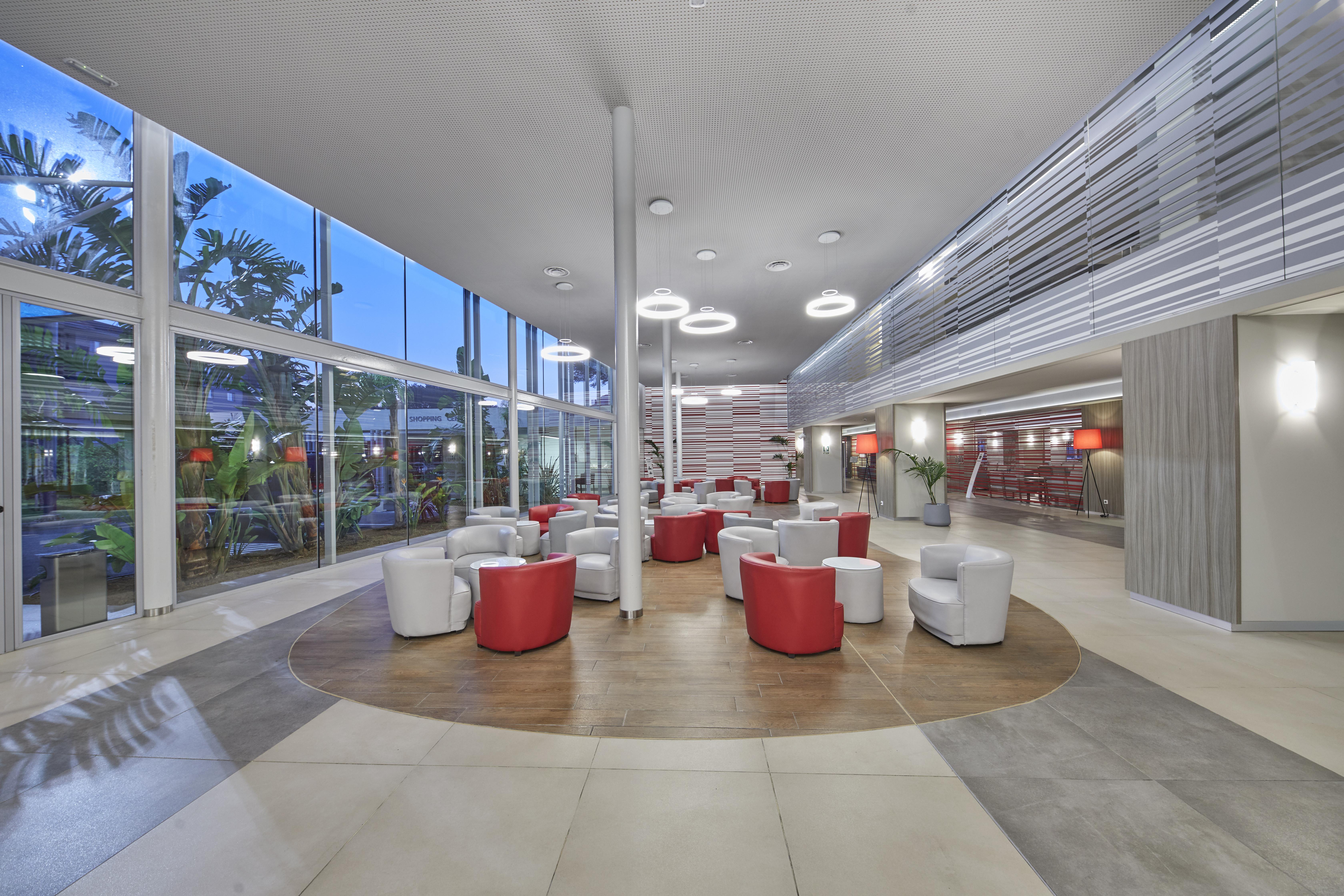 Bg Tonga Tower Hotel Can Picafort  Ngoại thất bức ảnh